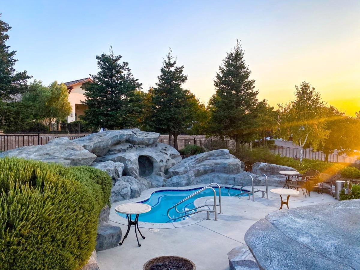 Sun Outdoors Central Coast Wine Country El Paso de Robles Exterior foto