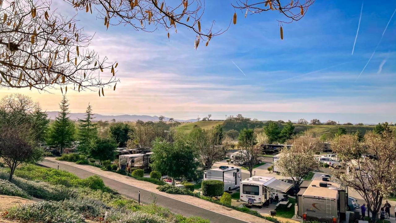 Sun Outdoors Central Coast Wine Country El Paso de Robles Exterior foto